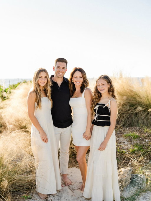 Merry Christmas from the Cochranes! 🎄“For a child is born to us, a son is given to us. The government will rest on his shoulders. And he will be called: Wonderful Counselor, Mighty God, Everlasting Father, Prince of Peace.”
‭‭Isaiah‬ ‭9‬:‭6‬ ‭NLT‬‬