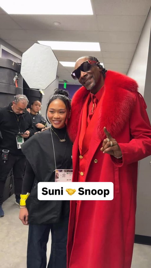 Suni Lee and Snoop Dogg reuniting before his halftime show 🥹

#NFLonNetflix