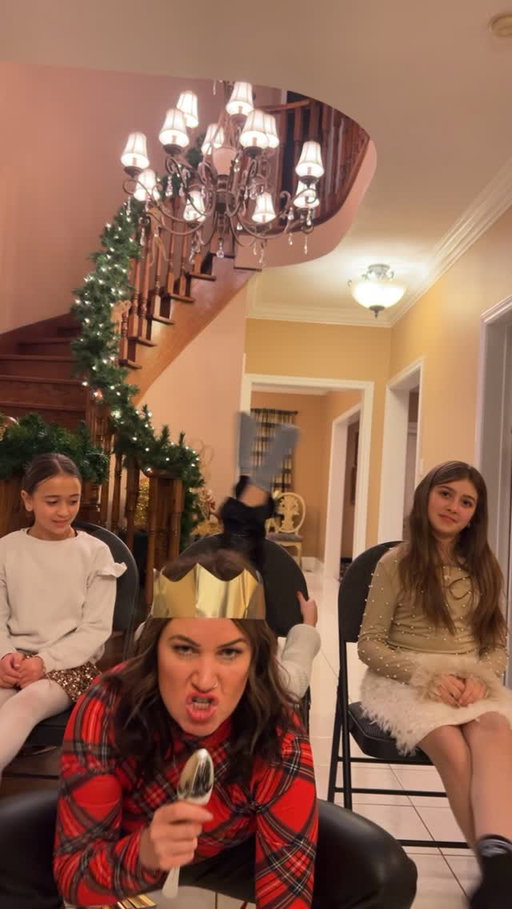 Christmas at the Paluzzis #paluzzi #christmas #fun #2025 #kidsgonewild #funtimes  @alexandraemma  @c.e.d.p