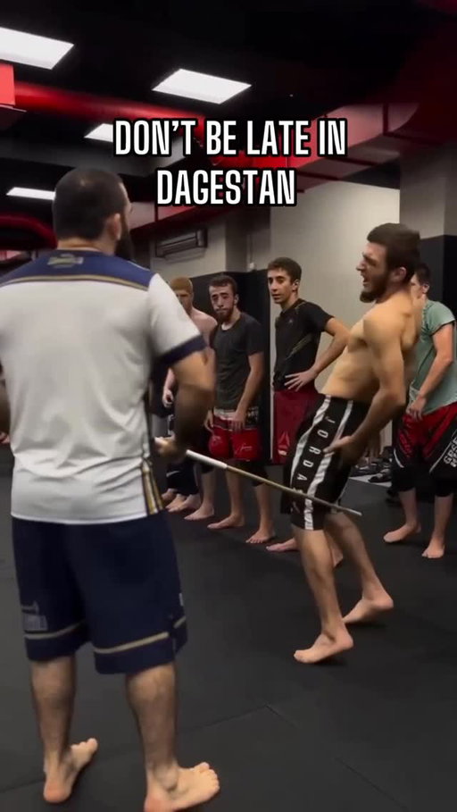 Two-three minutes and forget 😄😄

You never want to be late in Dagestan 🏔️

🎥: @nurmagomedov_mma_school