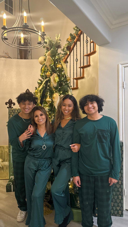 Me and the fam walking into 2026 🥰✨🎄 Hope yall had the best Christmas! ♥️ #christmas #fam