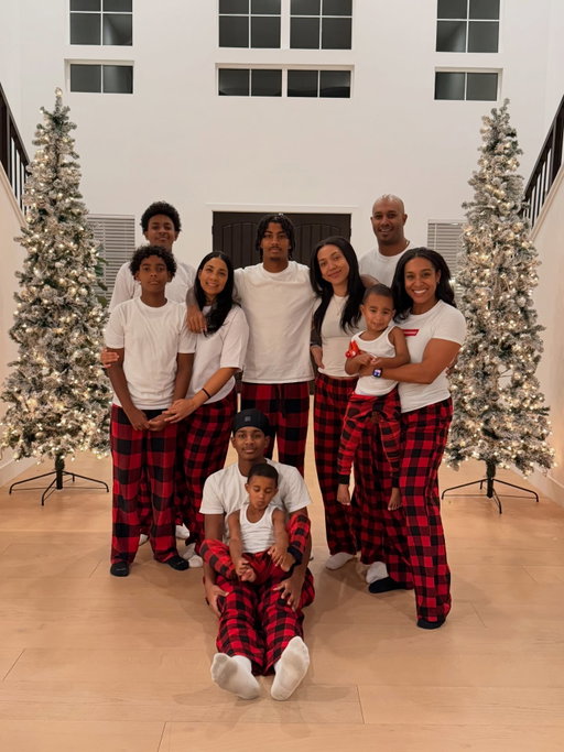 Togetherness. I’m immensely grateful for this big, beautiful, blended family. As significant as the word gratitude is, it still feels underrated.

Christmas, 2025, memories banked ♥️♥️♥️

#Christmas2025