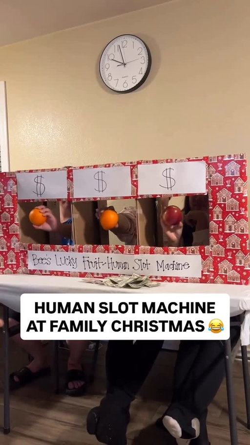 Saving this for next Christmas!!!!!

(via simplybeeeee/TT)