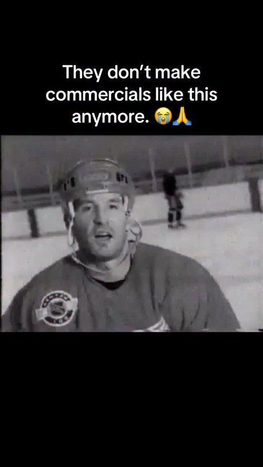 Back when commercials for NHL games had some serious personality! 😂🙌

-
-
-
#nhl #throwback #commercial #redwings #hockey