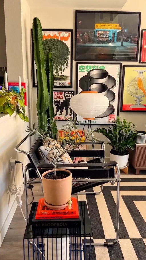 Mini apartment tour with pauly  #maximalist #dopamine #fyp #hometour