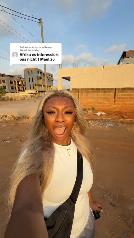 Liebe Grüße aus Ghana Reiner ! 🤭
