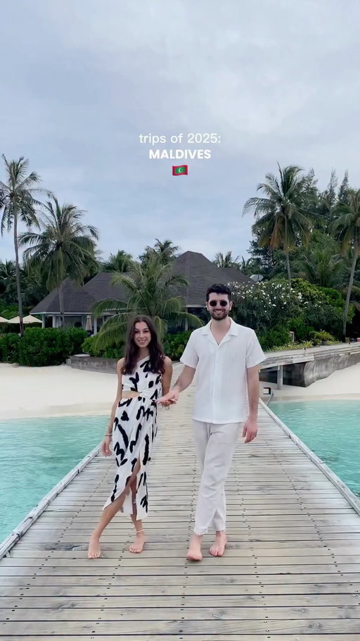 and with that, the 2025 season comes to an end🫶🏻✈️
where do you want to see us travel in 2026?🤍

.

#2025recap #travel #couplegoals #recap #couple