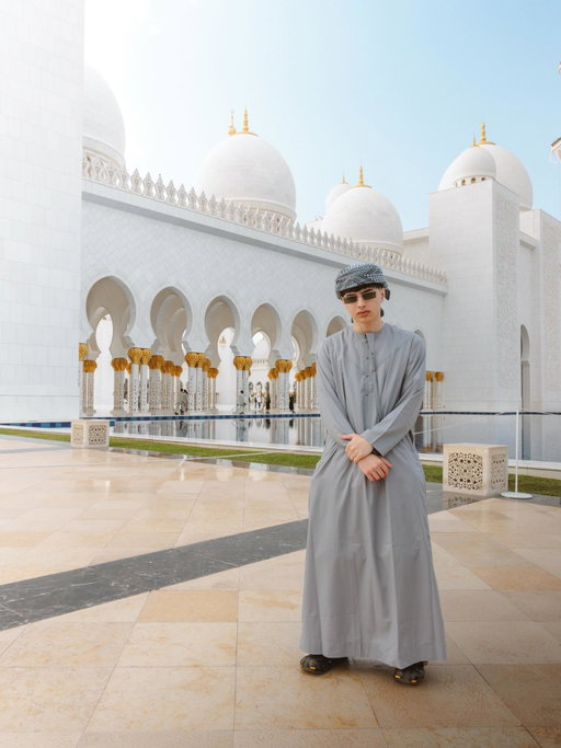 🇦🇪

📷 @javalezec