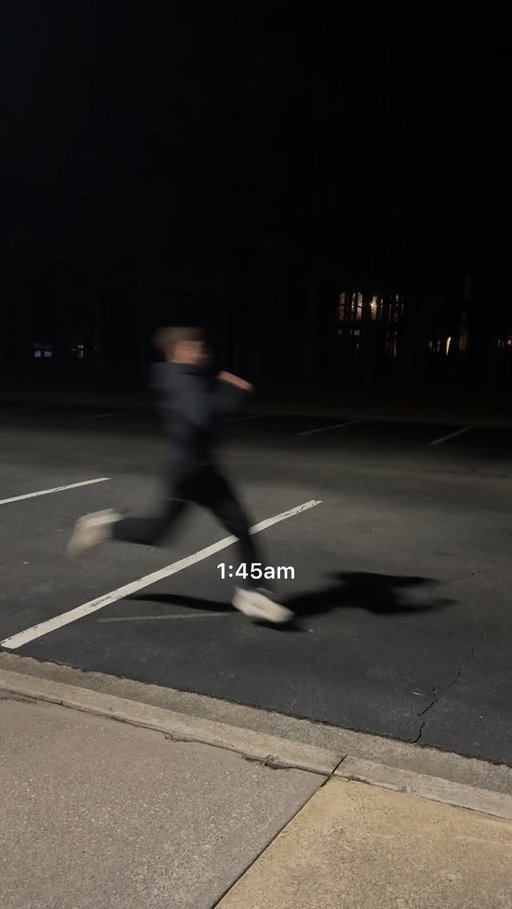 #peacockpartner Running a 5k in the middle of the night has me feeling like I’m an agent on @peacock’s new show The Copenhagen Test! Streaming now!