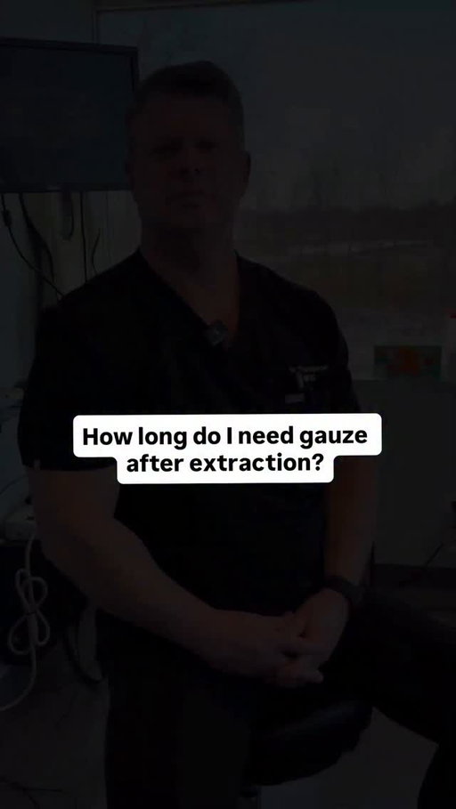 How long do I really need gauze after extraction? #reels #oralsurgery #tips #wisdomteeth