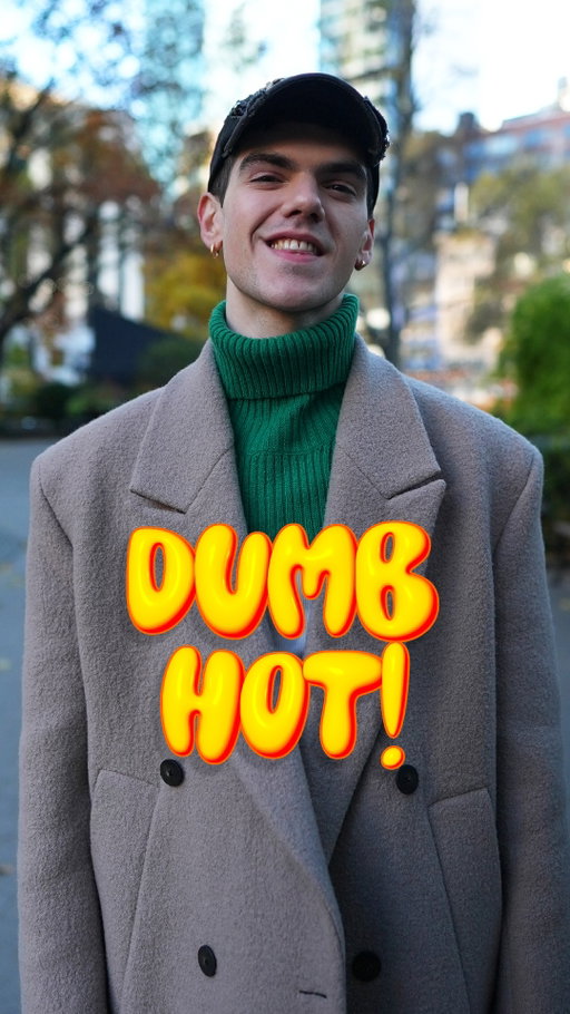 he's not a 'bottom,' he's a... 😏

(with @nigelroxbury + @dylanforgione)

👉 follow @dumbhotshow for more episodes

#dumbhot
