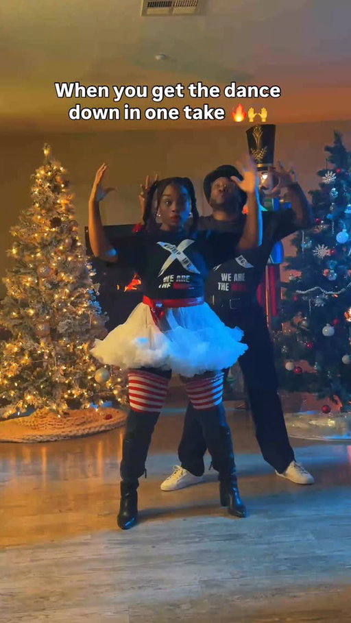 So you think you can #Krump 😅 

Music: @iamianchristian 

#krumprevival #merrychristmas