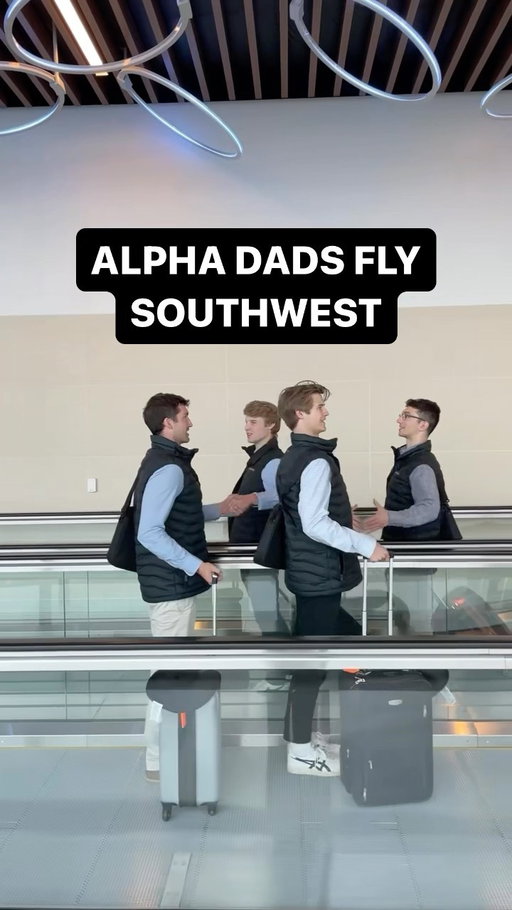 POV: traveling home from the holidays with your dad ✈️🎄