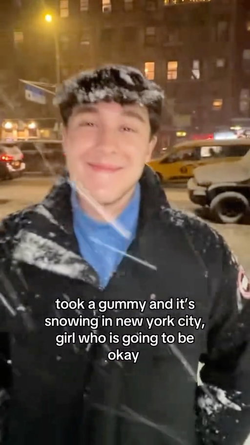 girl who is going to be okay 💗 #newyork #winter #nyc #gay #reels
