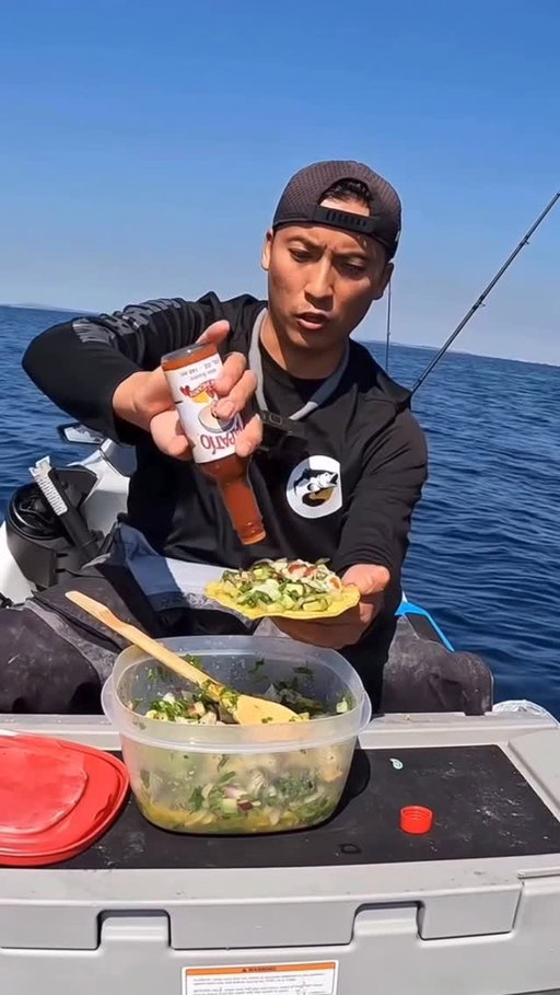 @outherefishing taking the heat to the sea!

Rockfish Ceviche Catch and Cook! New addition to my original recipe! 

Tag @tapatiohotsauce to be featured 🔥🔥