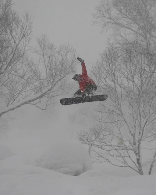 1 spot left on our snowboard tour in Japan! 🇯🇵
Get it quick if you wanna join @boardarchive and I for the sickest week of snowboarding in my favourite place in the world! 

Drop a 🇯🇵 in the comments if you wanna join and we will send you the info for the upcoming trip!

Looking forward to shredding with you! Yeewwwww