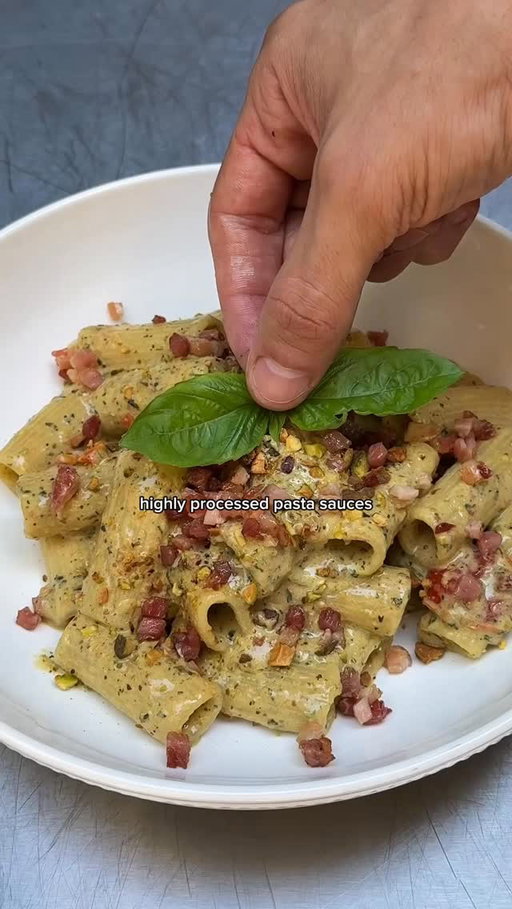 Burrata and Pistacchio pesto 🌿 | Easy and quick Mediterranean pasta recipe

This is my most viral video of 2025. You guys loved this quick pasta recipe, and even if it sounds summery, it’s actually perfect year-round. The holidays are still going, and after all the cooking these past few days, you might want something easy, quick, and delicious.
 
Full RECIPE CARD at link in bio 🔗 
Serving 3:

-Pasta 400g
-Pancetta ~150g
-Tomatoes “an Handful”

🌿Pesto:
Burrata 2
Basil leaves ~50g
Garlic clove 1 or 2
Pistachios ~70g
Olive oil ~A lot of
Salt to taste

You can change the ingredients however you prefer. Add more garlic if you like it garlicky, add mint for a fresher twist..
Have fun, let your creativity go using fresh ingredients, that’s exactly what Mediterranean diet is about.

☠️Not all pasta sauces are full of harmful additives, jest get the habit of READING LABELS.
Or better yet, cook everything from scratch like I do: you’ll know exactly what you’re eating and end up with meals that are healthier and way more flavorful.