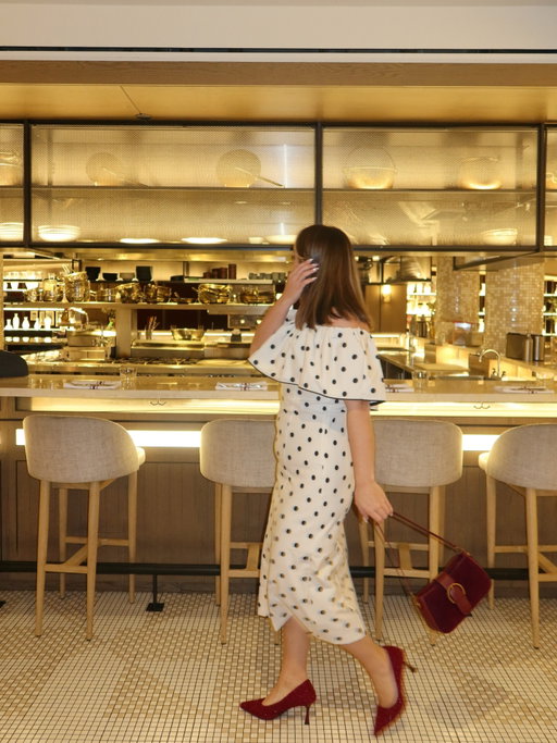 Weekend done right 🤍
Hotel stay, slow mornings, amazing brunch at @constantine_to x @theanndorehouse and quality time with my favorite person.
Sometimes that’s all you need.
 🤍