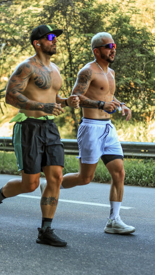 “PACEdentário”
 
Se isso não for amizade, eu não sei o que é! 😂

#corridaévida #corridaderuabrasil