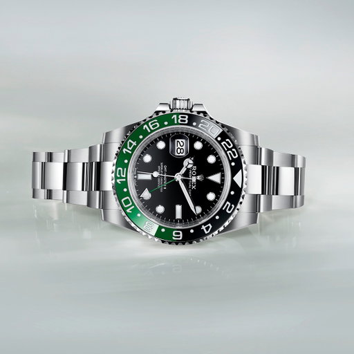 Chasing new horizons. The @Rolex GMT-Master II in Oystersteel, 40mm case, black dial, an Oyster bracelet.#Rolex #GMTMasterII #OfficialRolexRetailer