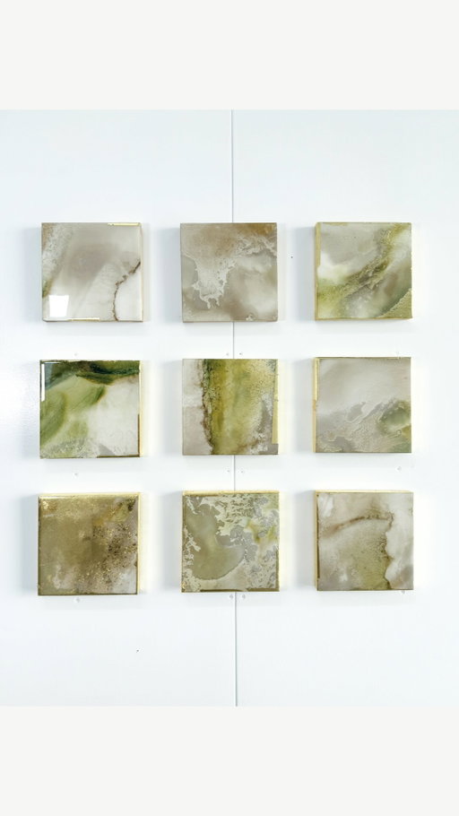 This piece was created in my studio in Kyoto and was inspired by the bamboo forest. I used a Japanese gilding technique called “Sunago,” which means falling gold. It’s a traditional technique I learned in Kyoto during my residency, and it uses bamboo to push gold through a filter, creating a gold rain. 

The tube I used only works with the purest gold, 24K or 23K. The soft movements remind me of the light filtering through the bamboo leaves. The green depth in these tiny pieces reminds me of the depth of the bamboo forest.

It has a bit of soil from the forest embedded into the piece. I actually forgot to get soil the first time I went and was devastated, so thank you @chatswithmax @markymarc_ @valbeegogirl for going back and securing my soil haha.

———————————-

For art inquiries email hi@KimRoseArt.com 

#bambooforest #sunago #gold #resin #kyoto
