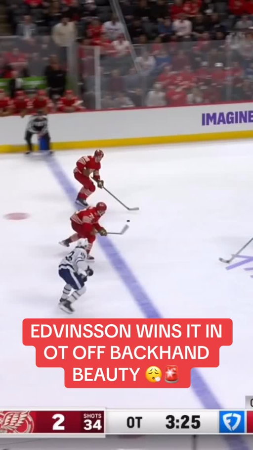 EDVINSSON MAKING MAGIC HAPPEN 

#DetroitRedWings #SimonEdvinsson