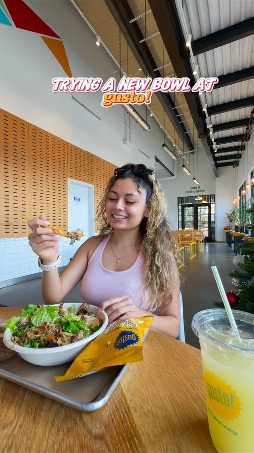 Officially adding the Creamy Spinach Artichoke Bowl from @whatsyourgusto to my winter favorites 🤍
—
#ad #whatsyourgusto #atlanta #atlantageorgia #food