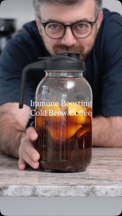 Turn your morning coffee into an immune-boosting winter shot ☕️❄️

Bold, cozy, and easy to make at home.

Save this recipe for cold mornings.

Recipe
• 20 g fresh ginger, sliced
• 1.5 lemons, sliced
• 1/2 cinnamon stick
• 110 g medium-roast coffee, medium-coarse grind
• 10 whole black peppercorns
• 1 tbsp honey
• 750 ml room-temperature water

How to make it
Add everything to a mason jar or cold brew maker.
Stir lightly.
Let it sit 14 to 16 hours at room temperature.
Filter with a coffee filter or cheesecloth.

Rich in antioxidants and vitamin C.
Keeps up to two weeks in the fridge.
Drink it cold, warm it up, or add milk.

Perfect for winter mornings.

#homebarista #coldbrew #immuneboost #wintercoffee #healthyrecipes