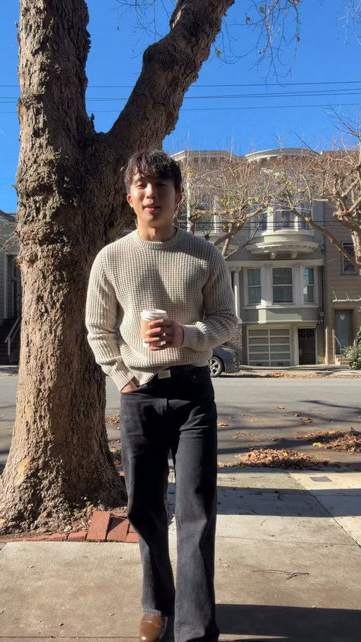 Be asymmetrical
@buckmason sweater
@abercrombie jeans