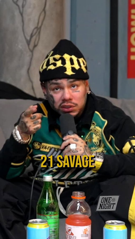 6IX9INE will NOT let 21 Savage forget where he’s from 😂