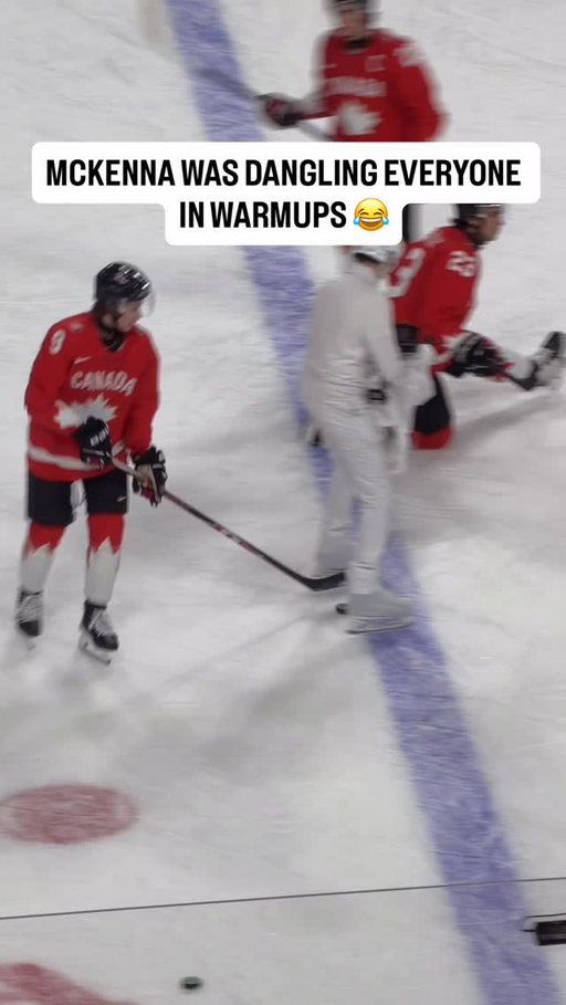 McKenna nutmegging the all-white cameraman 😅 @gavin_mckenna27