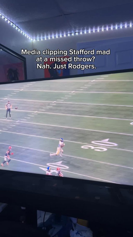 Stafford showing up his receivers?! No. He’s not. And neither does Rodgers. But yall ain’t ready for that convo. 

#changingthenarrative