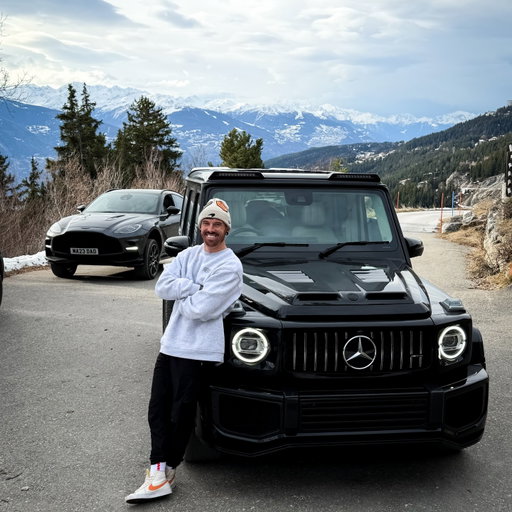 What a story of ups & downs! Finally Wayne the GWagon is back on the road and made it to Switzerland for a nice break away from the workshop 😮‍💨 on to the next one 1️⃣