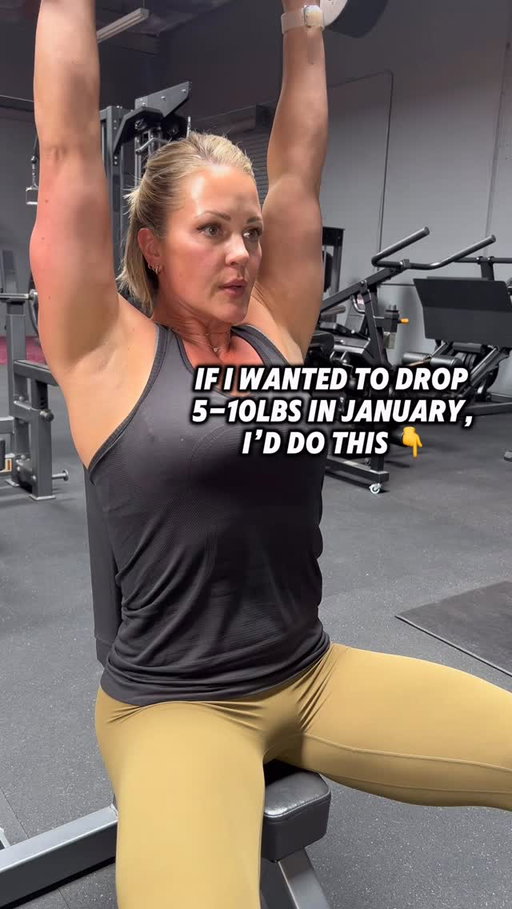 If I wanted to drop 5–10 lbs in January, this is what I would focus on: 

🔹Sleep 7–8 hours 🔹Lift 4–5 days/week 🔹25–40g protein each meal 🔹8–12k steps/day 🔹Remove liquid calories (aside from protein shakes of course!😉)

And if you want support, structure, and a plan laid out for you my 60 Day Build and Burn Challenge kicks off Monday, January 5 and we’re doing this together.

Comment “60DAY” and I’ll send you the link to join.
Let’s make 2025 the year you stop restarting 💪🔥