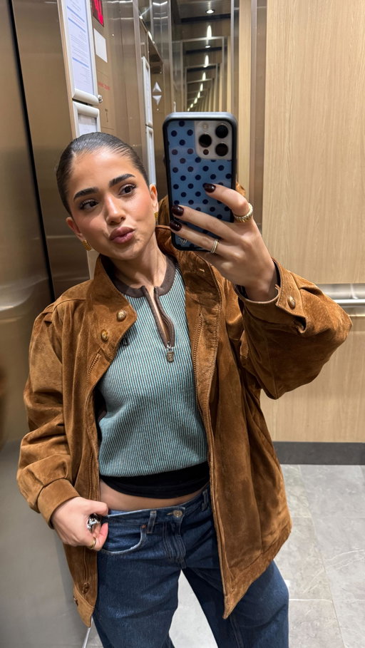 I’ve never wanted to give up so badly…do we think it was worth it?! 😍 #dominicanblowout