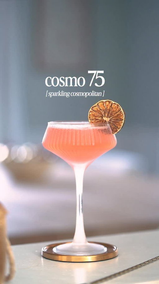 Cosmo 🤝 French 75

🥂 COSMO 75 🥂
- 1oz vodka
- 3/4oz orange liqueur 
- 1oz cranberry juice 
- 1/2oz lime juice 
- 2-3oz prosecco 

In a cocktail shaker, combine vodka, orange liqueur, cranberry juice and freshly squeezed lime juice. Add ice and shake well. Strain into a chilled coupe glass and top with Prosecco. 

21+ to enjoy 🍸

#cosmo #cosmopolitan #nye #newyears #cocktails