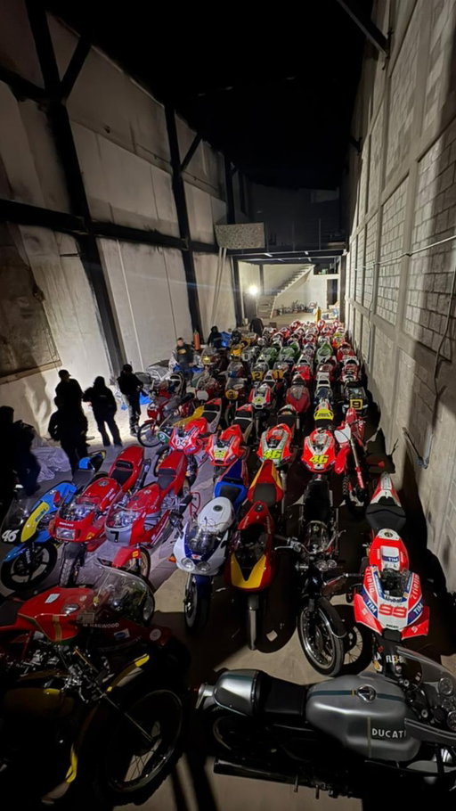 ICYMI from @fbilosangelesdivisions: This month, Mexican authorities executed multiple search warrants and seized a large number of motorcycles with an estimated value of approximately $40 million USD that are believed to be owned by #FBI Ten Most Wanted Fugitive Ryan James Wedding.

Wedding is wanted for allegedly running and participating in a transnational drug trafficking operation and for his alleged involvement in orchestrating multiple murders in furtherance of drug crimes. The U.S. is offering a reward of up to $15 million for information leading to his arrest and/or conviction.  Learn more at fbi.gov/wanted

#FBI #wanted #ICYMI