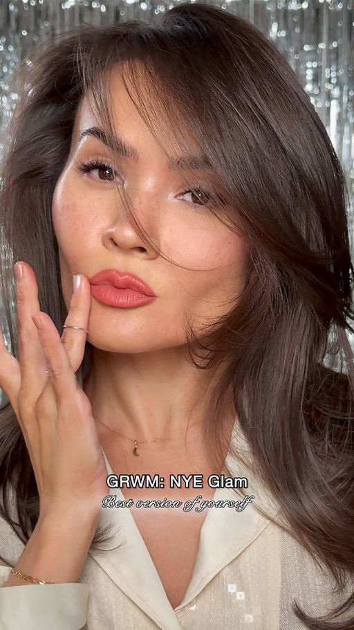 A Dream-y New Year’s Eve Glow! ✨

A fresh start, a fresh Glow. Whether you’re out at midnight or counting down at home, create a soft-luminous look layered with forever favourites plus the NEW Pixi + Maryam Maquillage Dream-y Lit Kit for radiance that lasts through the countdown.
 
Get Glowing with @MaryamNYC! 
✨ Hydrating Milky Mist: Hyaluronic Acid preps and hydrates for smooth skin
✨ On-the-Glow BASE: Ceramide infused buildable base. Honey for even Glow, Nutmeg for warm definition
✨ On-the-Glow BLUSH in Fleur: Botanical Blush bliss! Ginseng energizes for a petal-fresh flush
✨ AnyWhere Gloss in Twilight: Rosehip smooths for lit-from-within light reflective effect, or glass-look lids
✨ Endless Silky Eye Pen: Vitamin E conditions as you define and softly wing for effective eye-enhancement
✨ Liquid Fairy Lights in SilverSky: Chamomile infused liquid glimmer instantly enliven
✨ NEW MatteLast Lip in Siesta Peach: Rosehip oil comforts for soft, stay-true colour that stays put
 
A little luminosity, a little Siesta Peach and you’re ready to Glow into 2026! What lit-up intentions are you taking into the new year? 🥰

#PixiBeauty #PixiGlow #GlowWithMaryam #GRWM #NewYearsEveLook