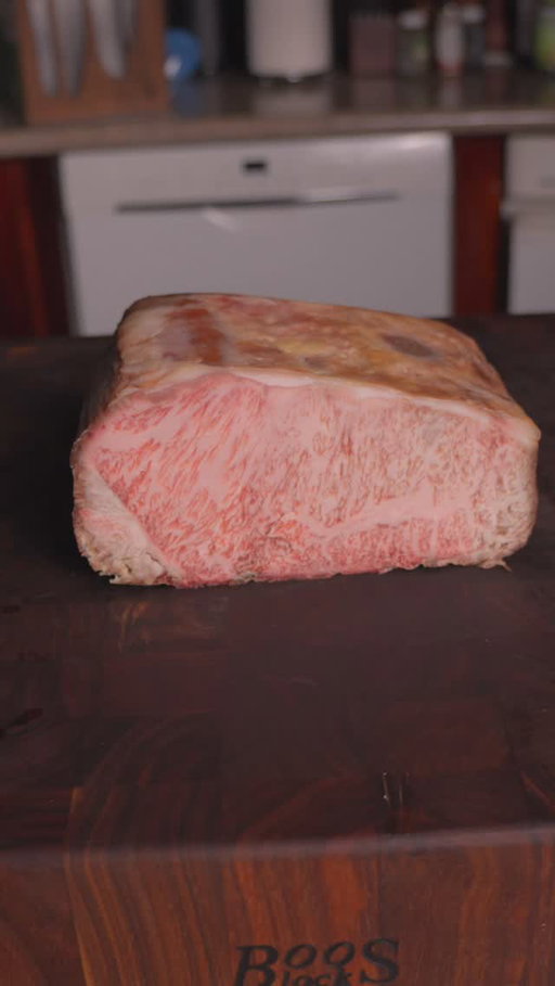 Today I dry aged this incredible A5 Wagyu New York Strip steak! The fat really carried the dry age flavor! This was absolutely delicious!

Huge thank you to Kai Wagyu for this incredible roast! Use code Niko10 for 10 percent off! @kaiwagyu 

#food #cooking #dryage #wagyu #dryagedwagyu