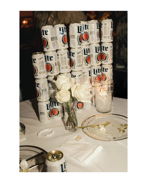 Our version of a champagne tower.

📸: @chloenicole_photo