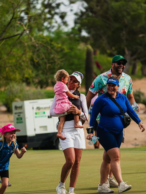 So many amazing memories made in 2025 🥰 Another year goes by on @lpga_tour traveling with the fam! Can’t say enough how blessed I am to have the friends and family I do in my life.

Winning on Mother’s Day was definitely a highlight this year, but there were too many other amazing moments to capture everything in just one post. Just wanted to say a big thank you to everyone that has supported me throughout 2025 and beyond: 

@badbirdiegolf @ewingoutdoor @arcisgolf @mgmrewards  @titleist @golfnewlevel @truelinkswear @hiddenlakevineyard @rangesports_golf @team_voxa @firerockcc @trooncc @royaltroongc @sparms.official

Wishing everyone a happy and healthy 2026!! 🎉❤️