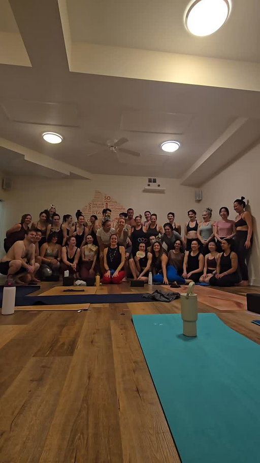 ✨️HAPPY NEW YEAR T'WEST COMMUNITY✨️

what a year it has been. Thank you for all the love, community and joy you have all brought through our doors. On behalf of all of us we wish you all the best. 

Thank you 

With love, 
Hayley and our T'west team
#poweryogacanada #happynewyear❤️