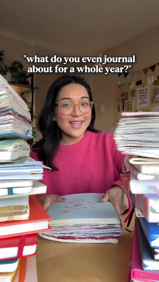 Good question!! 💛 A quick 2025 journal flip through to answer your question 🤪 another year full of memories and creativity in this journal!!! 🫶🏼 excited for all the new memories and pages for 2026 :) 

This is my last post of the year, so if you’re reading this thank you for being here! Happy new year and I’ll see you in the next video ☺️🫶🏼 

#journal #journalcommunity #journalprompts #journallove #journalideas