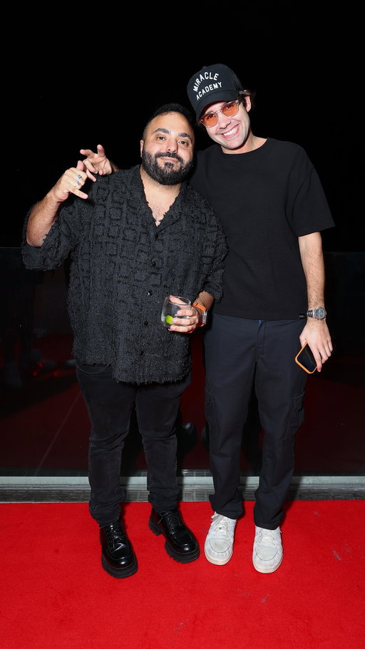 What a way to ring in 2026 🎉🥳🎆
@daviddobrik @emmapill @7elevenaus #wavers @elcristianotequila