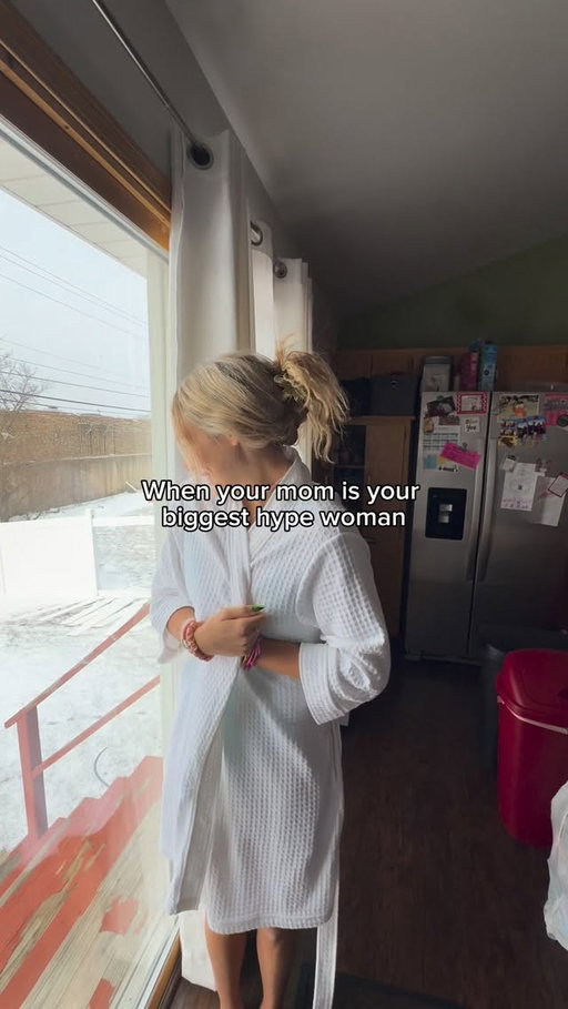 I love her sm

-
#explorepage #explore #moms