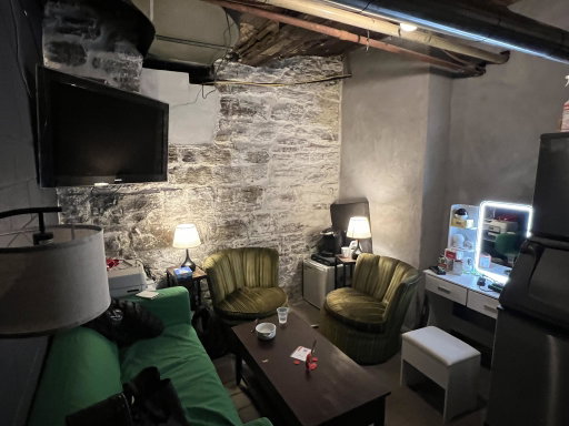 I didn’t even know we had a green room yet, kick dick!

The Comedy Corner Underground 
 New Year's Eve @Comedy Corner Underground with Ben Katzner & Chris Maddock

SOLD OUT!