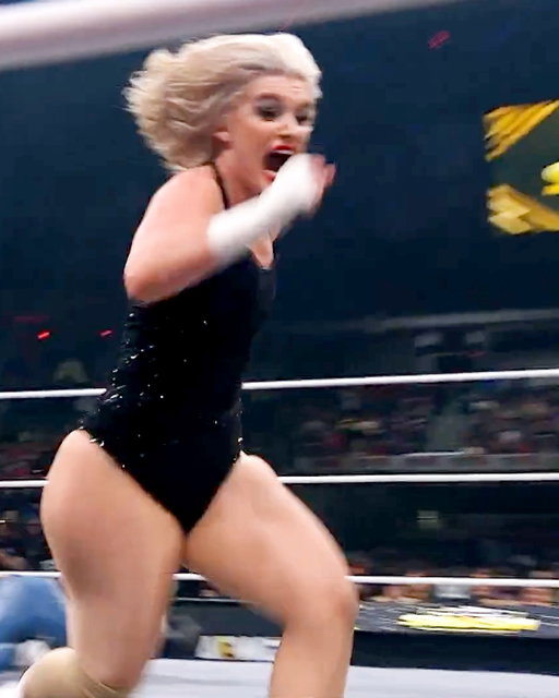 "Timeless" @ToniStorm_ gets revenge on @ClaudioCSRO! 😤

#AEWDynamite New Year's Smash is LIVE NOW on @TBSNetwork & streaming on @HBOMAXSports!