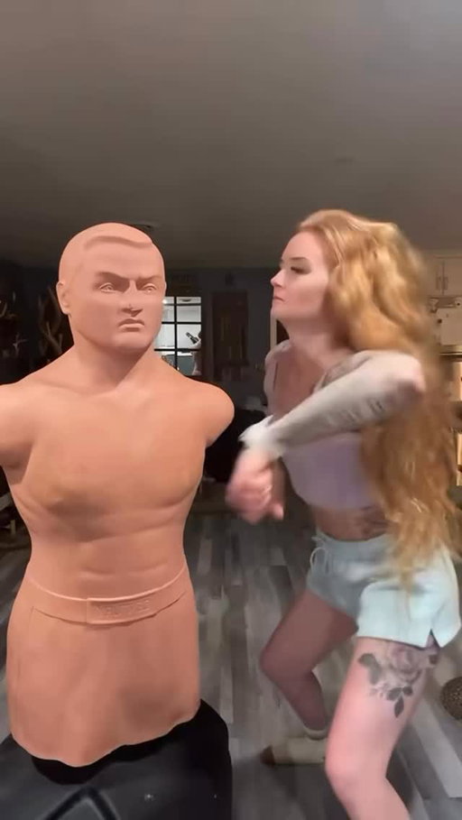 Follow for more combat sports tips 🫱🏻‍🫲🏼 #shitpost #what #bob #why #ouch
