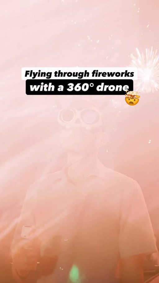 This looks unreal - but it’s real! 🤯 I flew my 360° drone @antigravity_global through New Year’s Eve fireworks on the Maldives 🌴

Flying in 360° meant I could look everywhere at once - up, down, behind me, all at the same time.
That’s what made this flight feel sooo epic - my brain literally couldn’t handle it haha 

Would you try a flight like this? 👀

#antigravity #insta360 #newyear #firework dronevideography