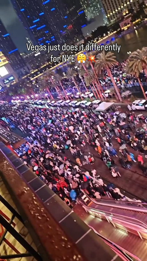 And that’s how you celebrate a new year 👏👏

Happy 2026 from Blake’s place in Las Vegas! 🎊🍾